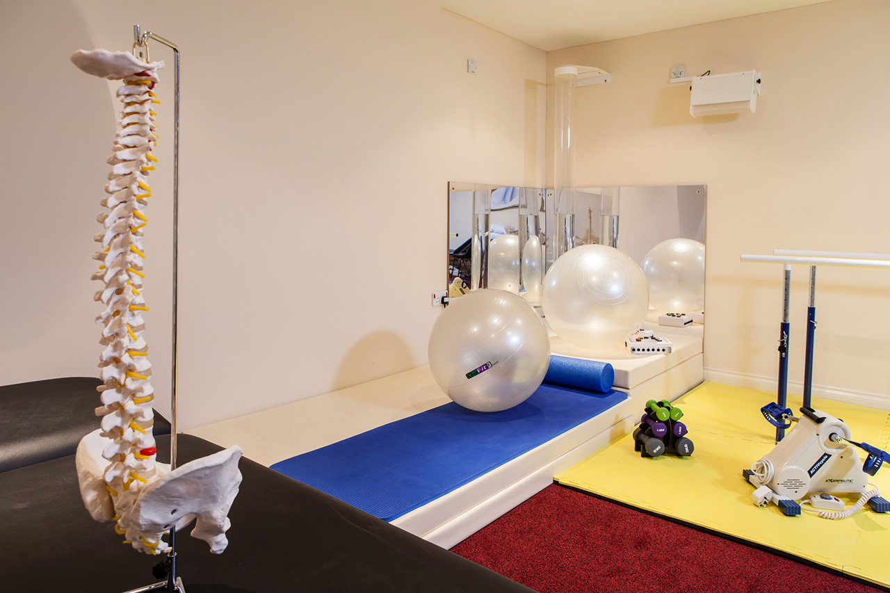 We are pleased to be able to offer Physiotherapy and rehabilitation treatments