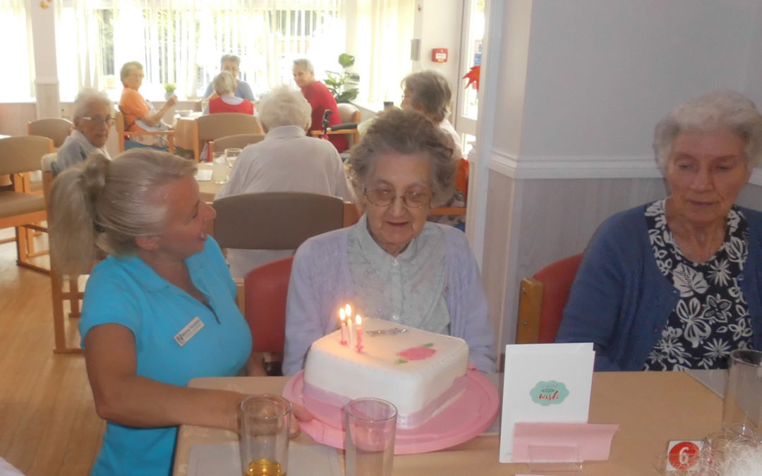 Woodstock Residential Care Home resident Eileen celebrates turning 89