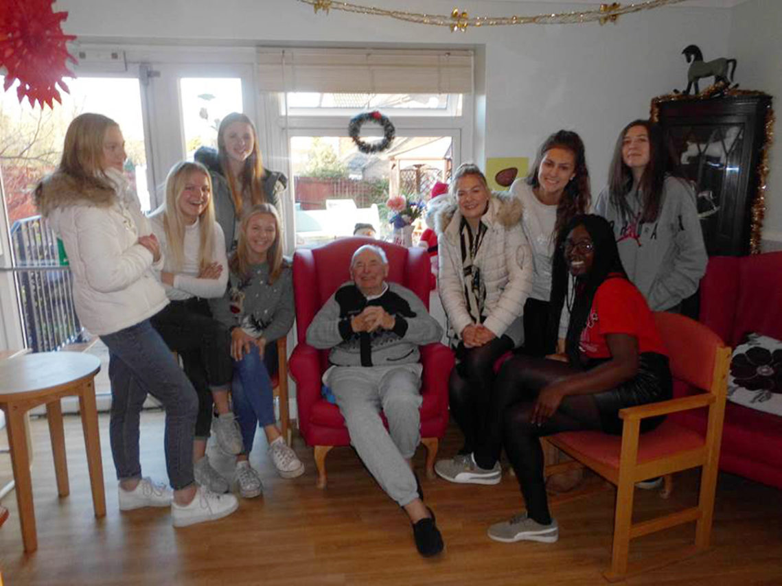 Highsted School students at Woodstock Residential Care Home