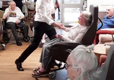 Singer Kevin Walsh entertains residents at Meyer House Care Home 4