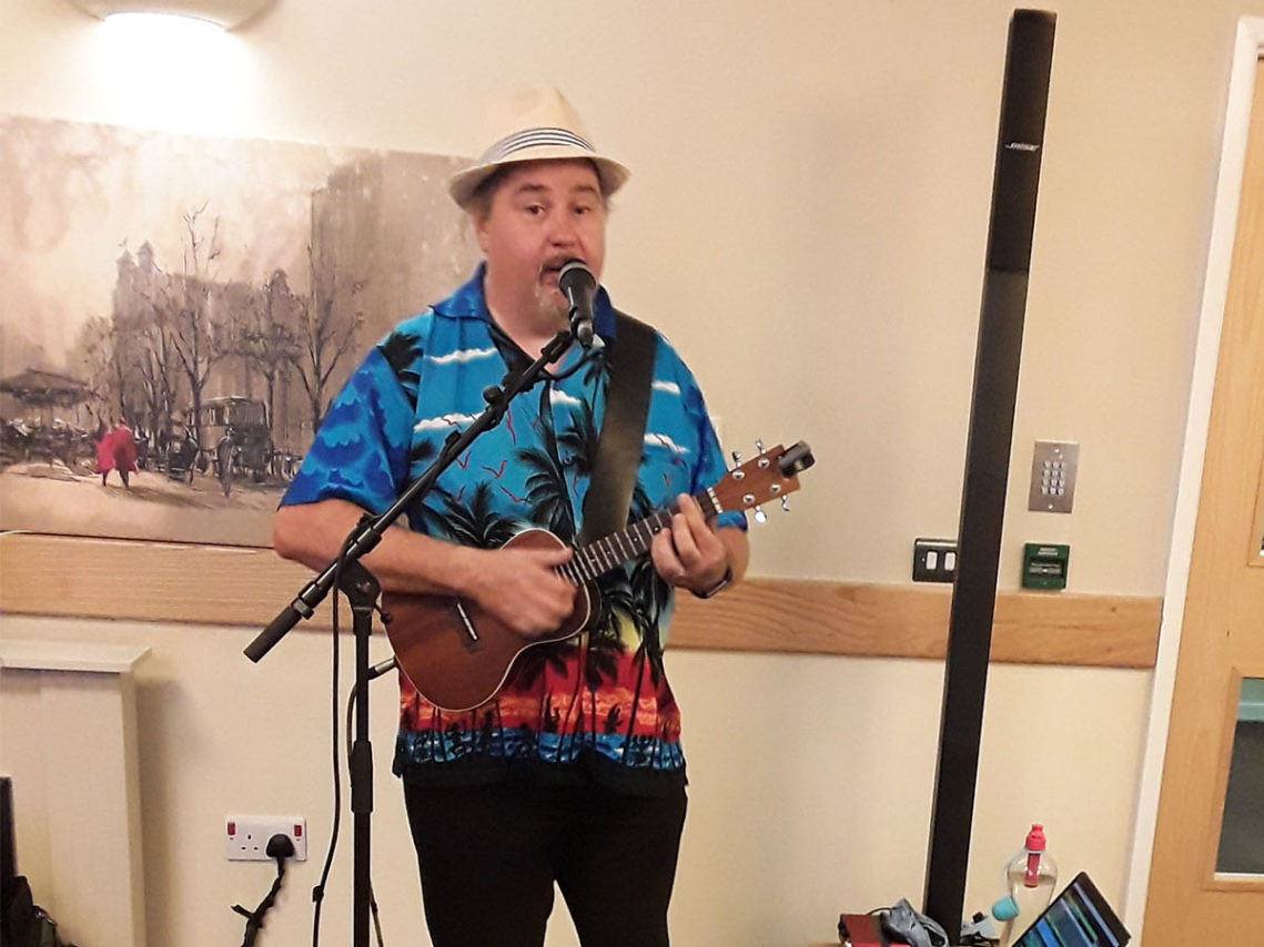 Singer Rob T at Hengist Field Care Home